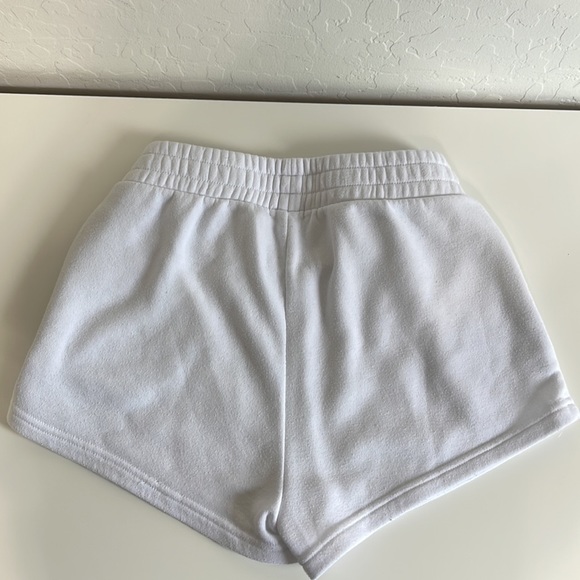 Comfortable shorts - Picture 2 of 2